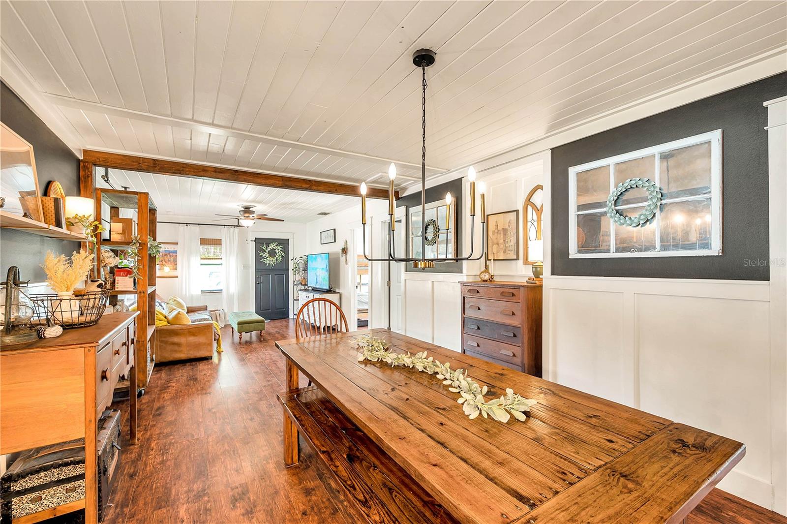 MASARYKTOWN - Residential Lease