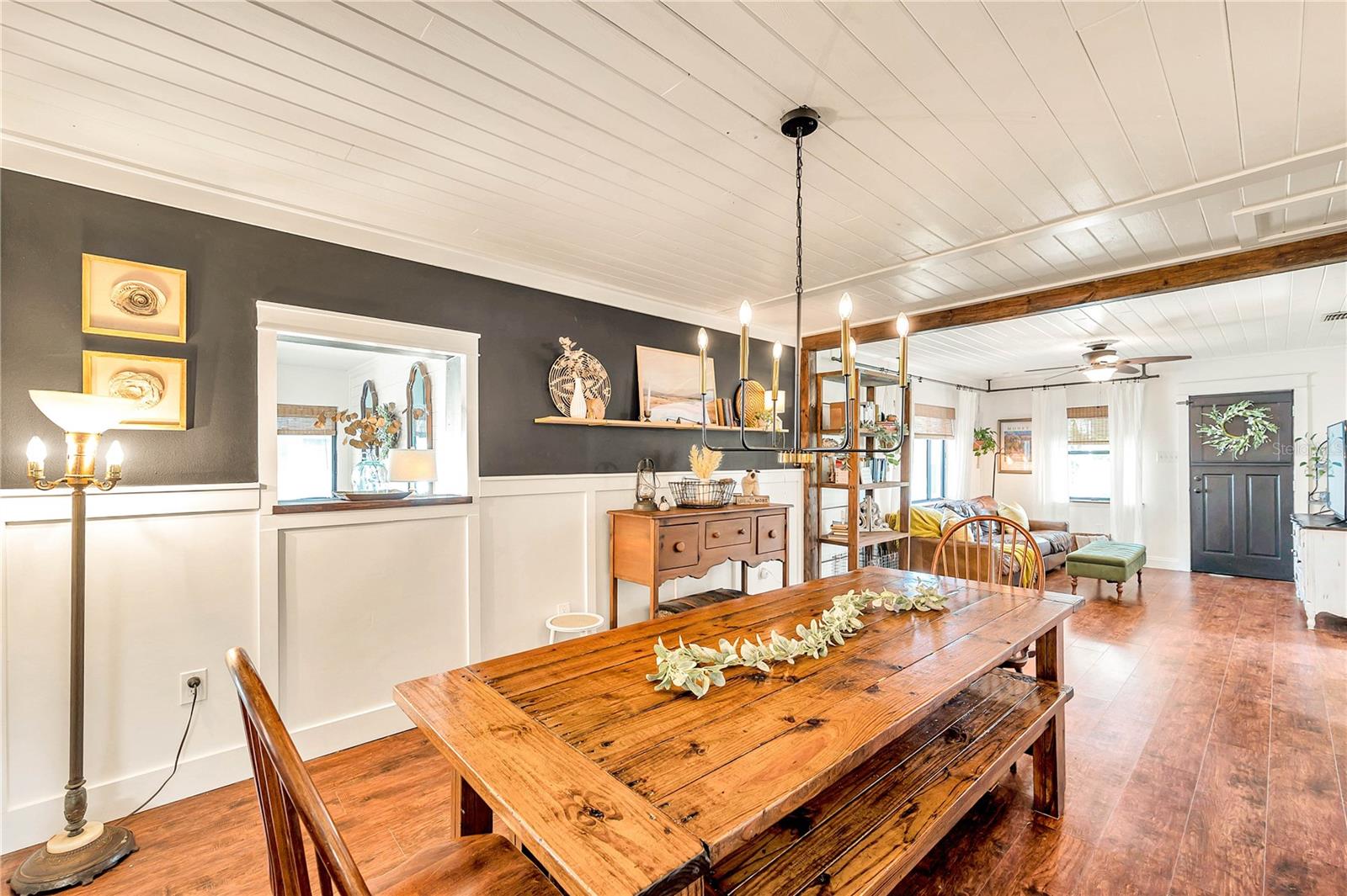 MASARYKTOWN - Residential Lease