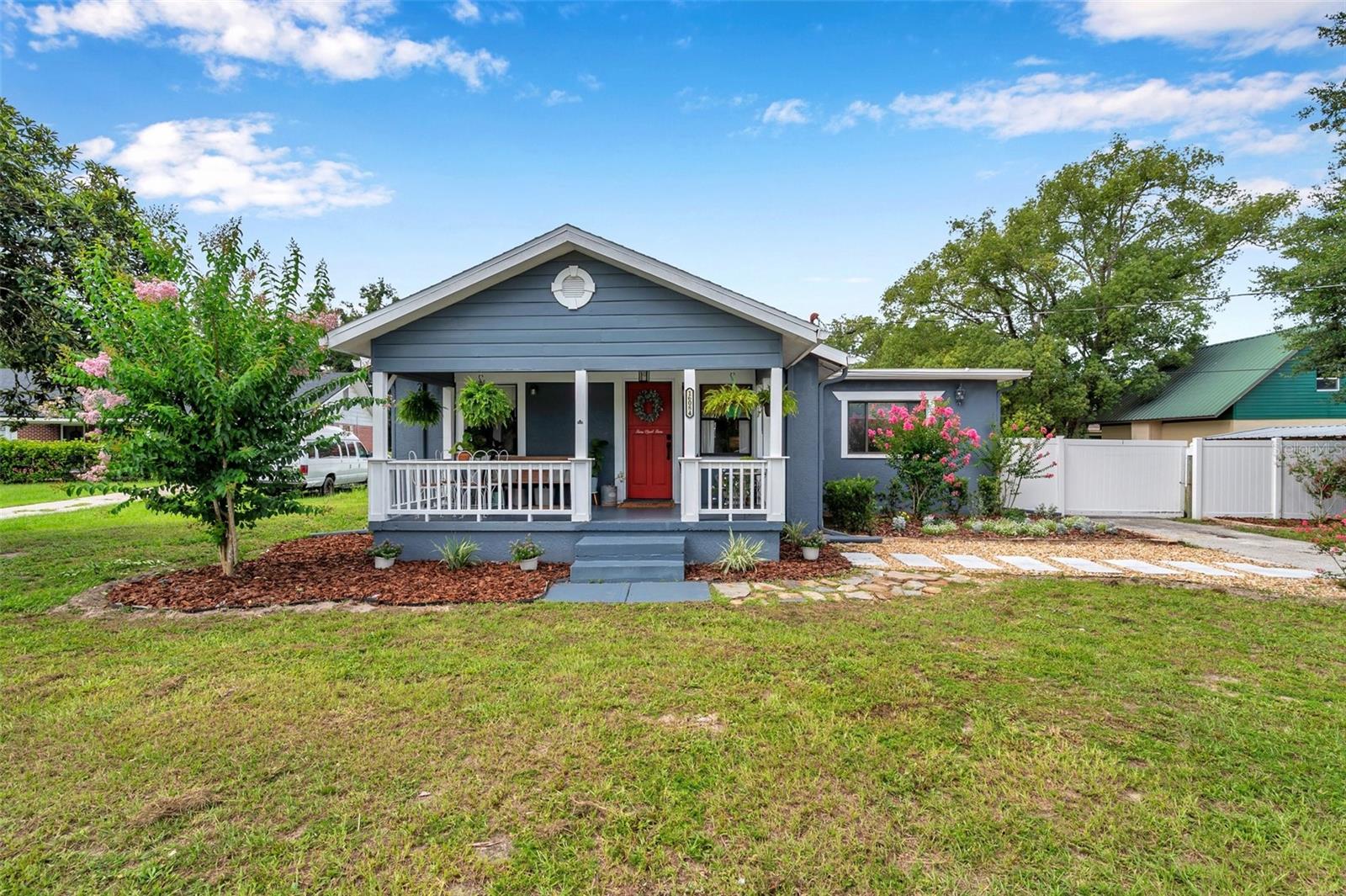 MASARYKTOWN - Residential Lease