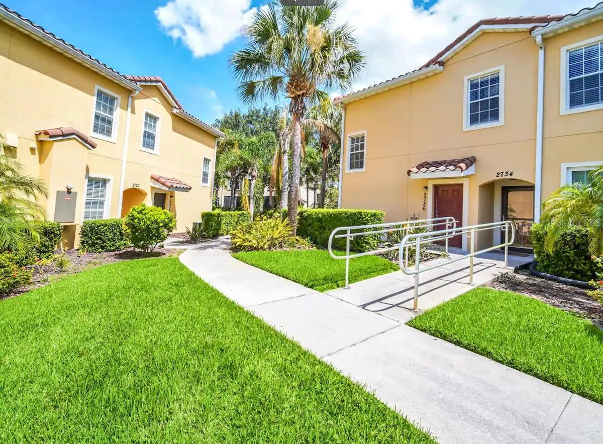 2736 OAKWATER DRIVE