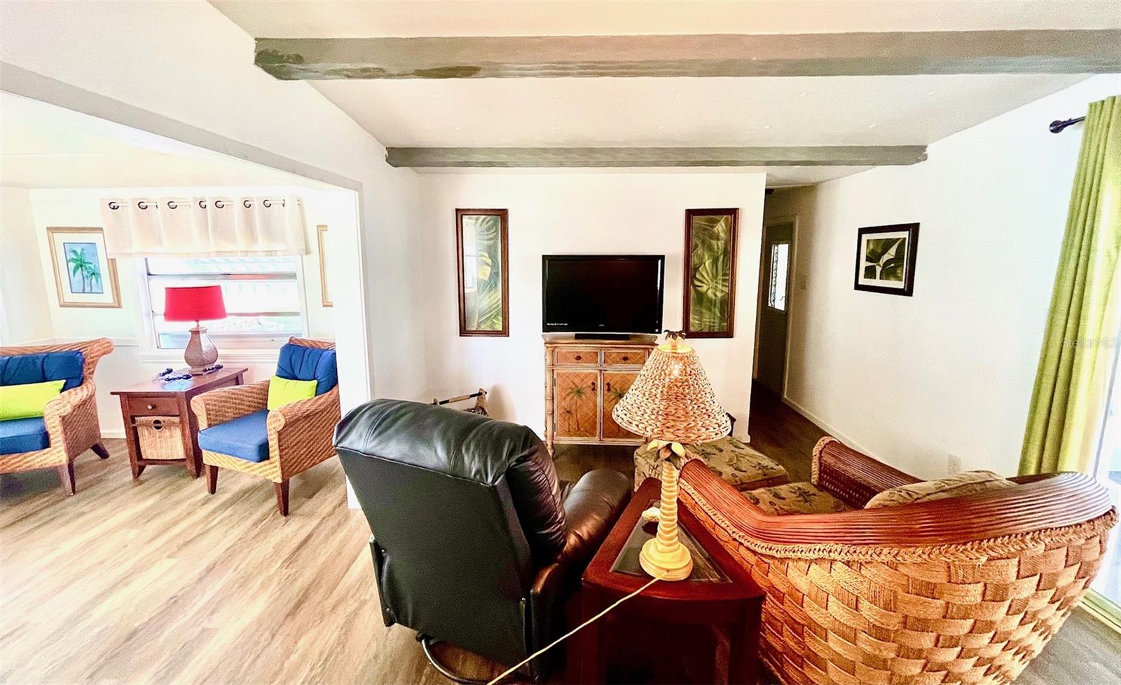 THUNDERBIRD MOBILE HOMES - Residential