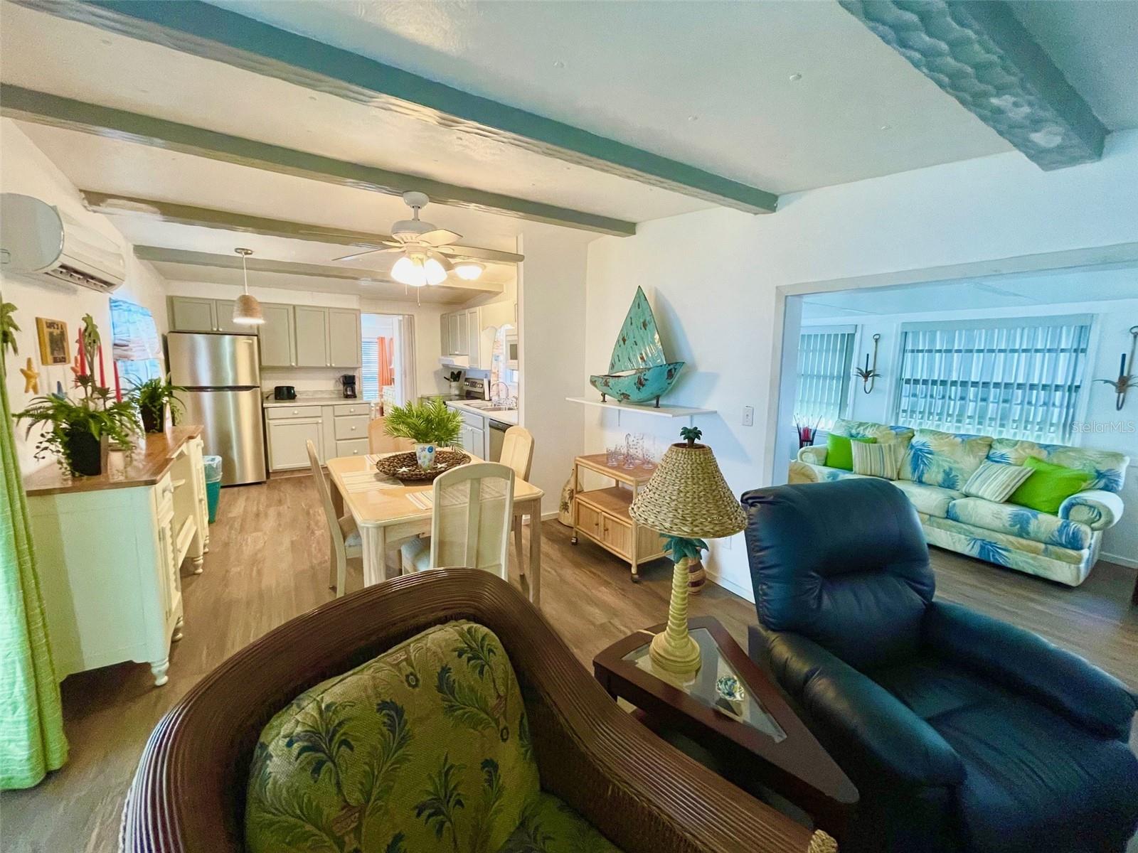 THUNDERBIRD MOBILE HOMES - Residential