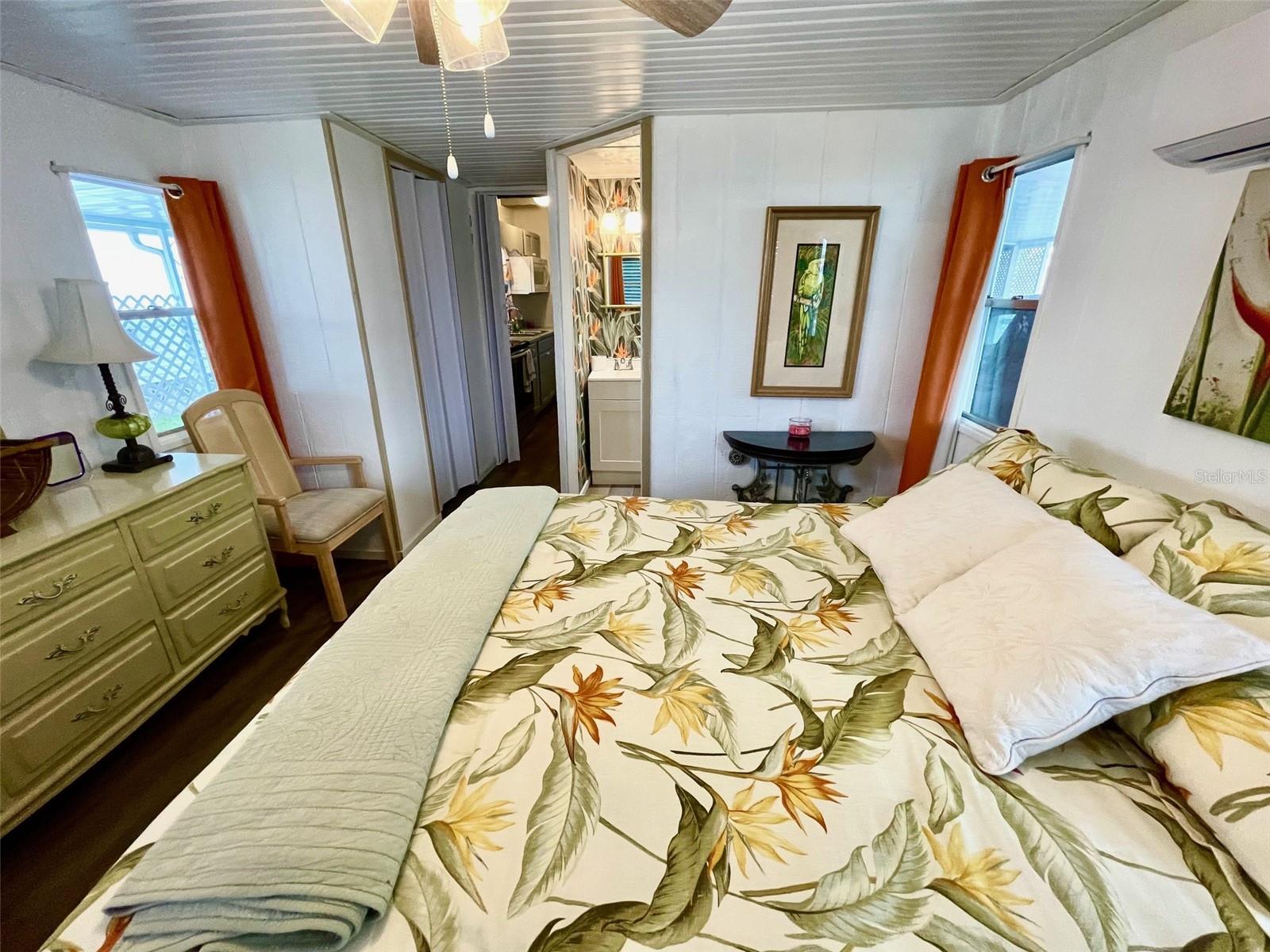 THUNDERBIRD MOBILE HOMES - Residential