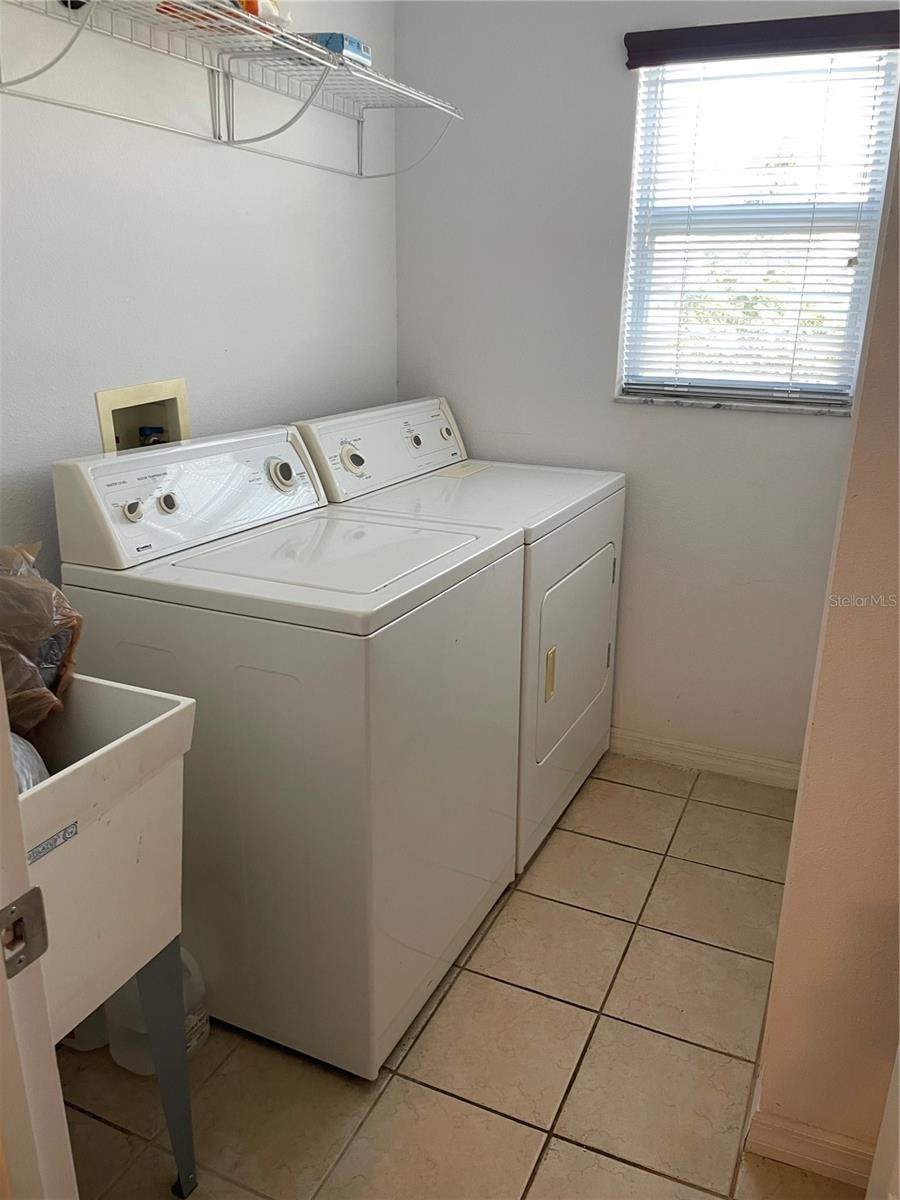 VILLA DEL RIO - Residential