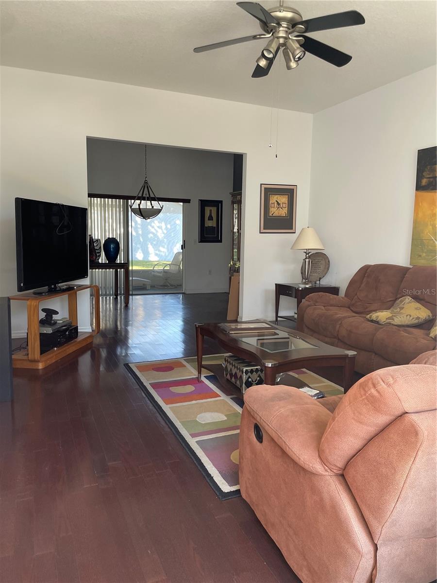 VILLA DEL RIO - Residential