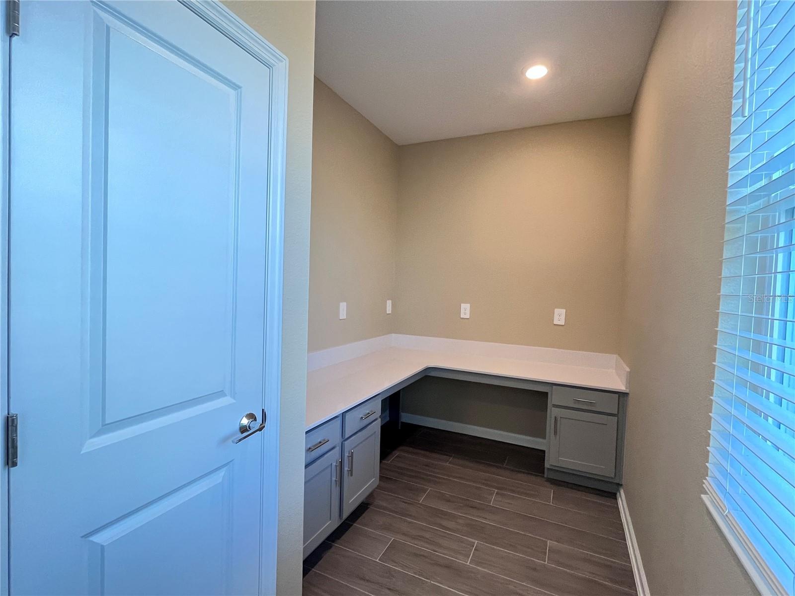 WELLNESS RDG PH 1-A - Residential Lease