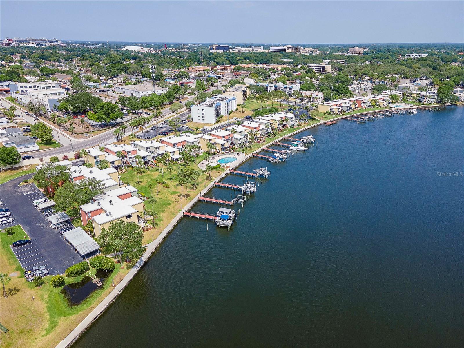 THE MARINA CLUB OF TAMPA A CON - Residential