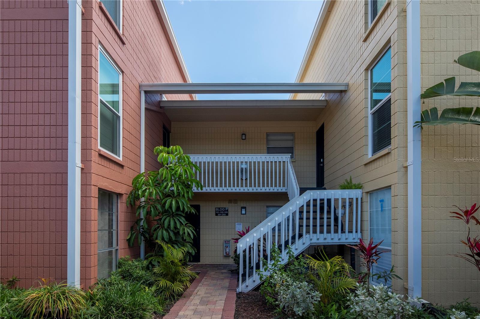 THE MARINA CLUB OF TAMPA A CON - Residential