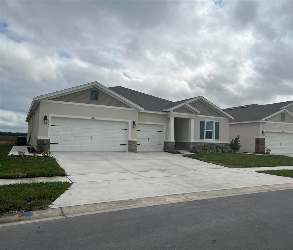 Photo of Kissimmee, FL 34744 (MLS # O6384169)