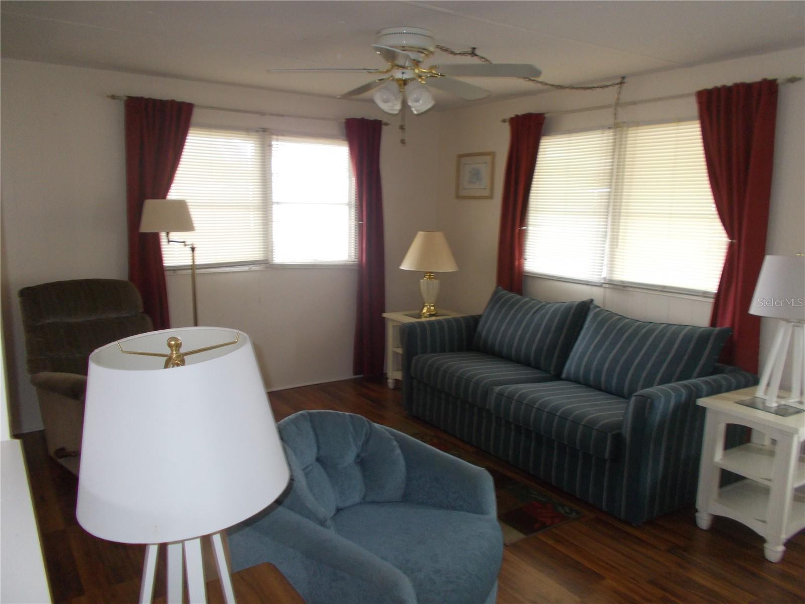 HOLIDAY PARK - Residential