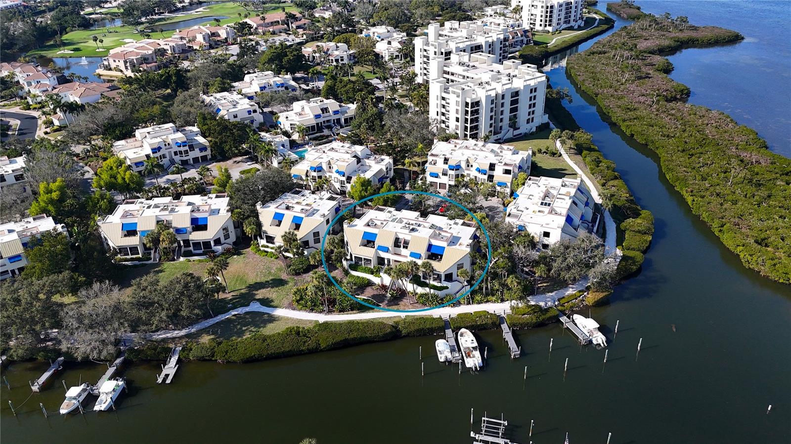 FAIRWAY BAY - Residential