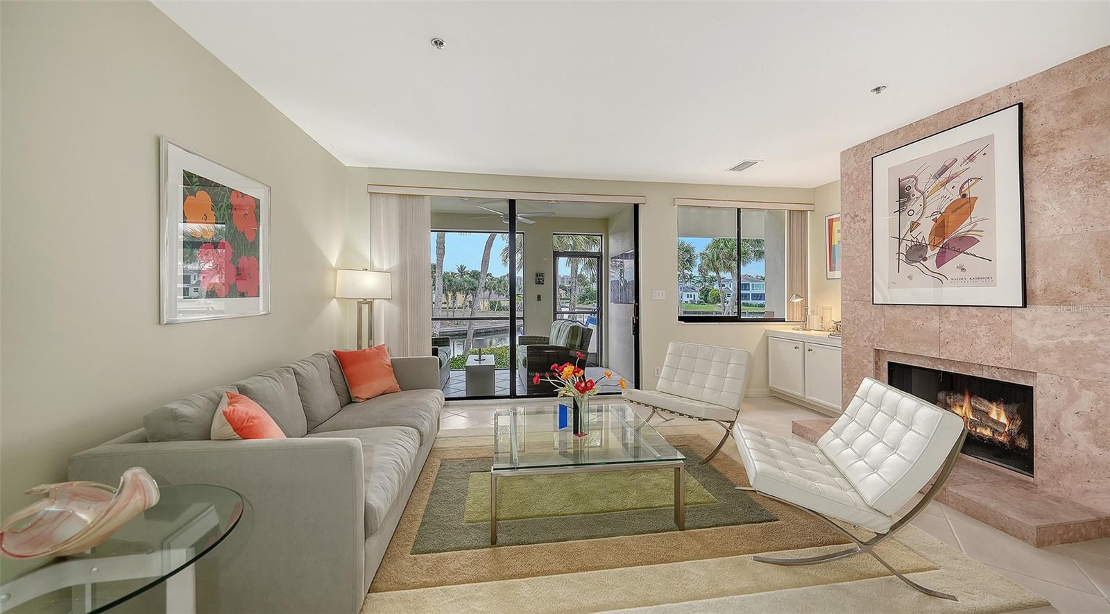 1916 HARBOURSIDE DRIVE 803