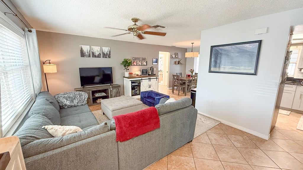 ALOHA GARDENS - Residential