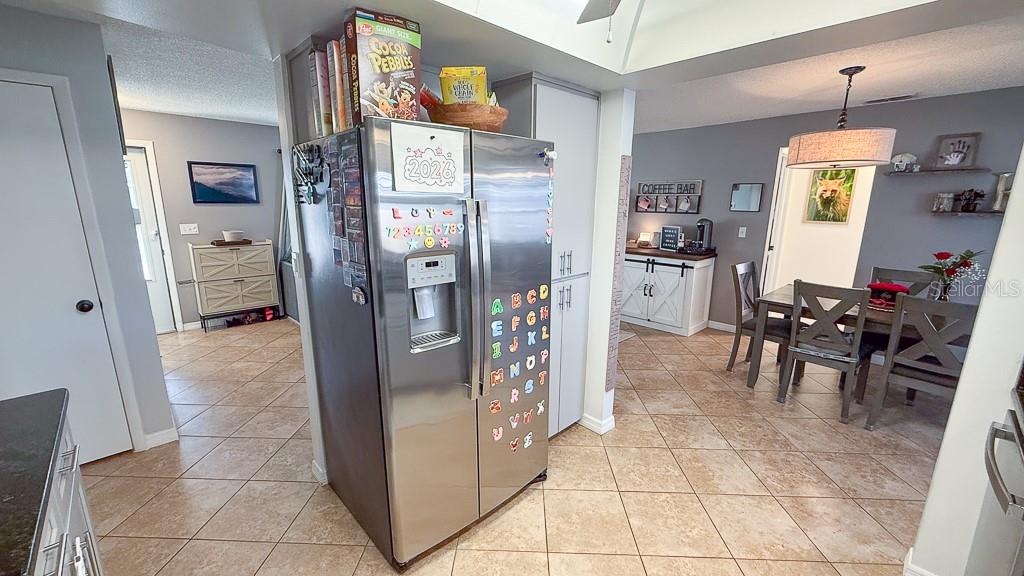 ALOHA GARDENS - Residential