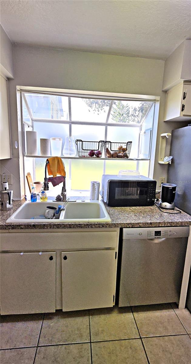 2314 CARRIAGE RUN ROAD