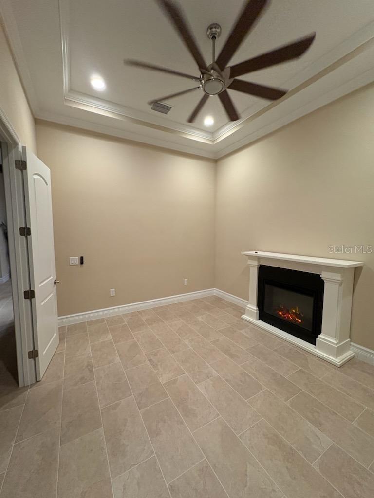 WOODLANDS/LONGLEAF - Residential