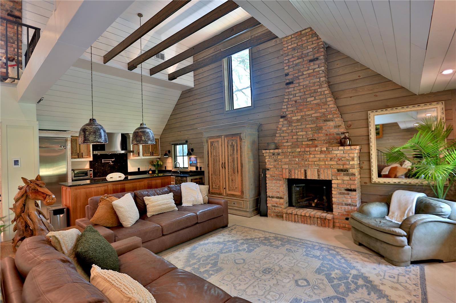ACREAGE NON SUBDIVISION - Residential