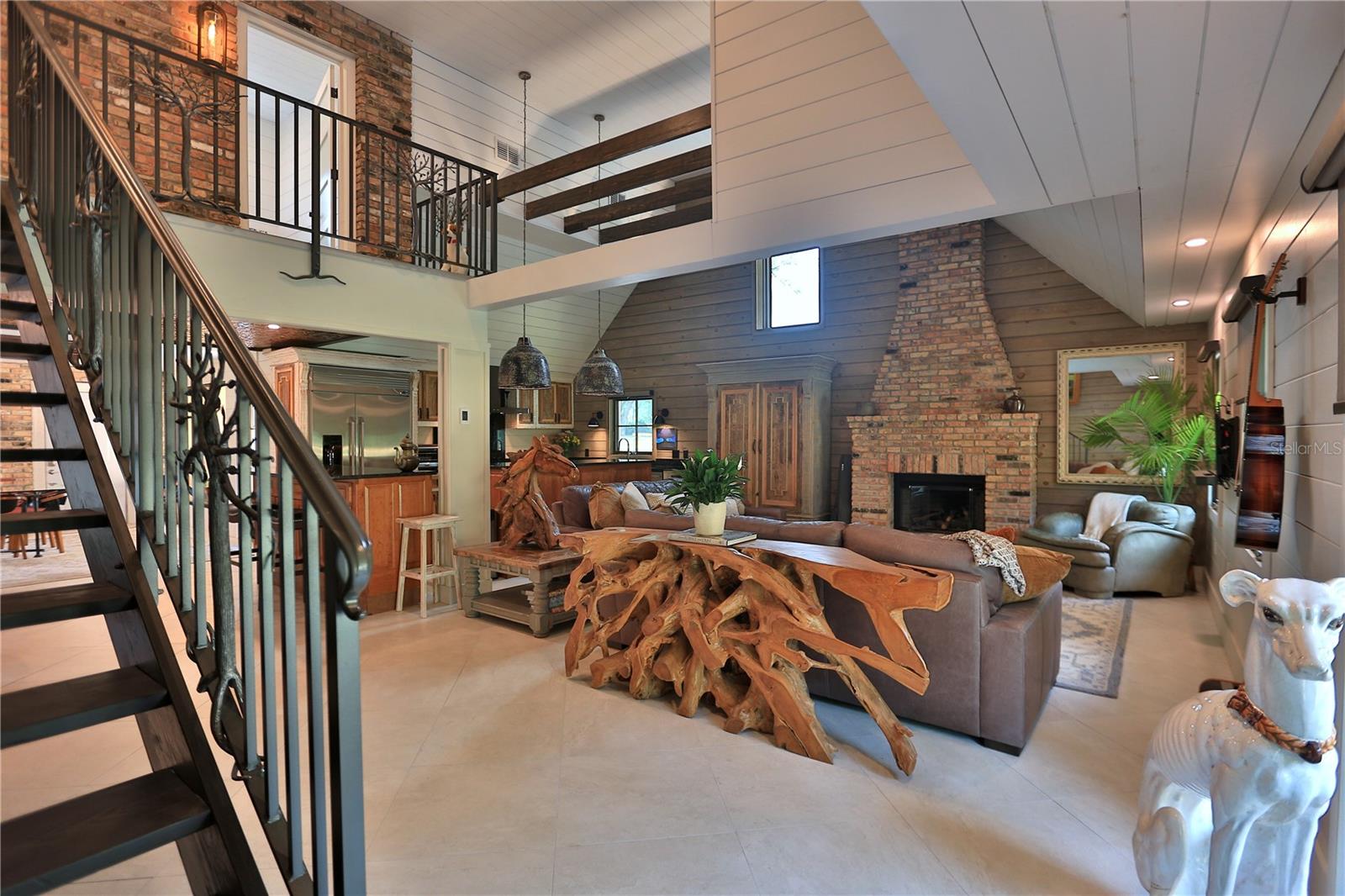 ACREAGE NON SUBDIVISION - Residential