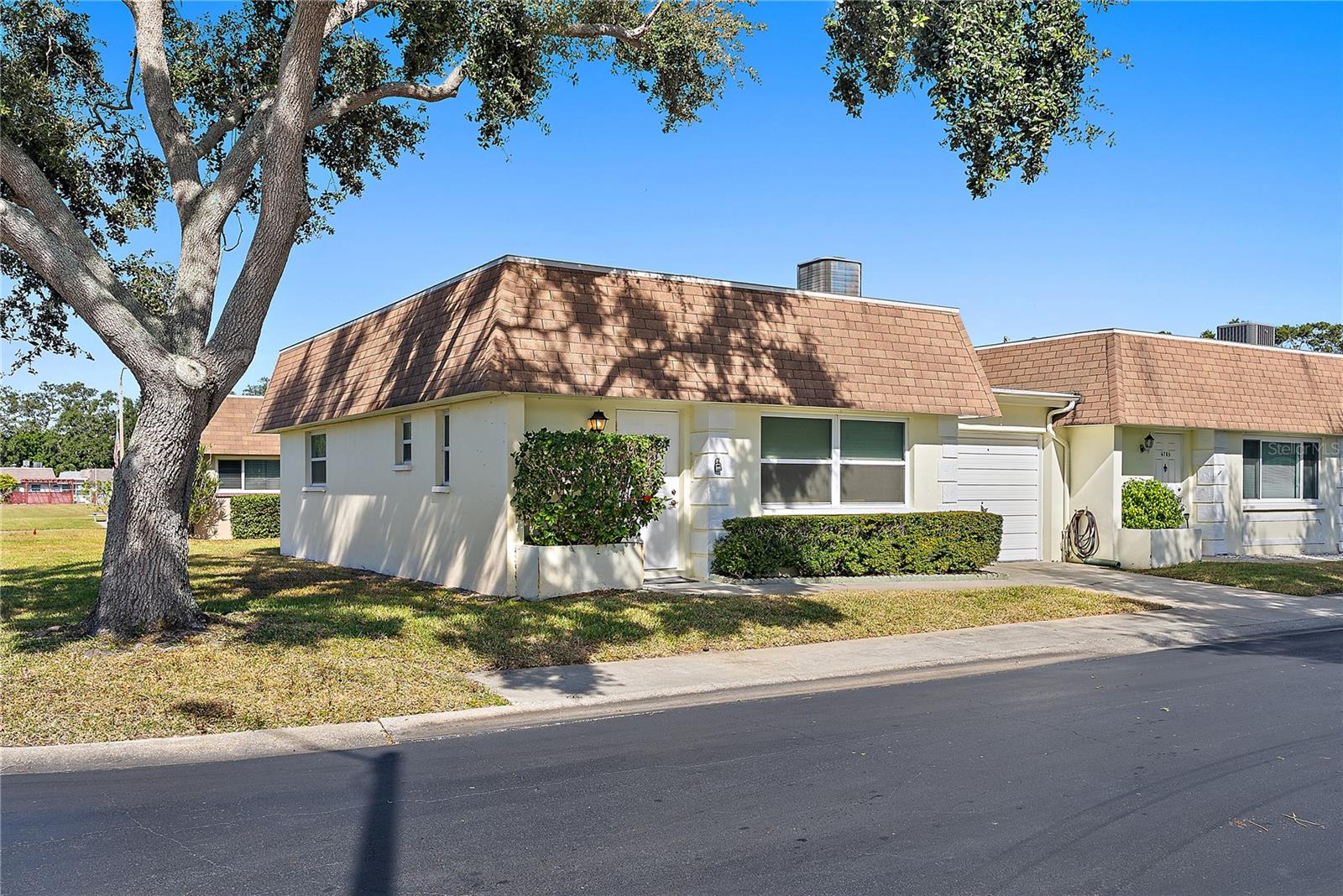 VENDOME VILLAGE - Residential