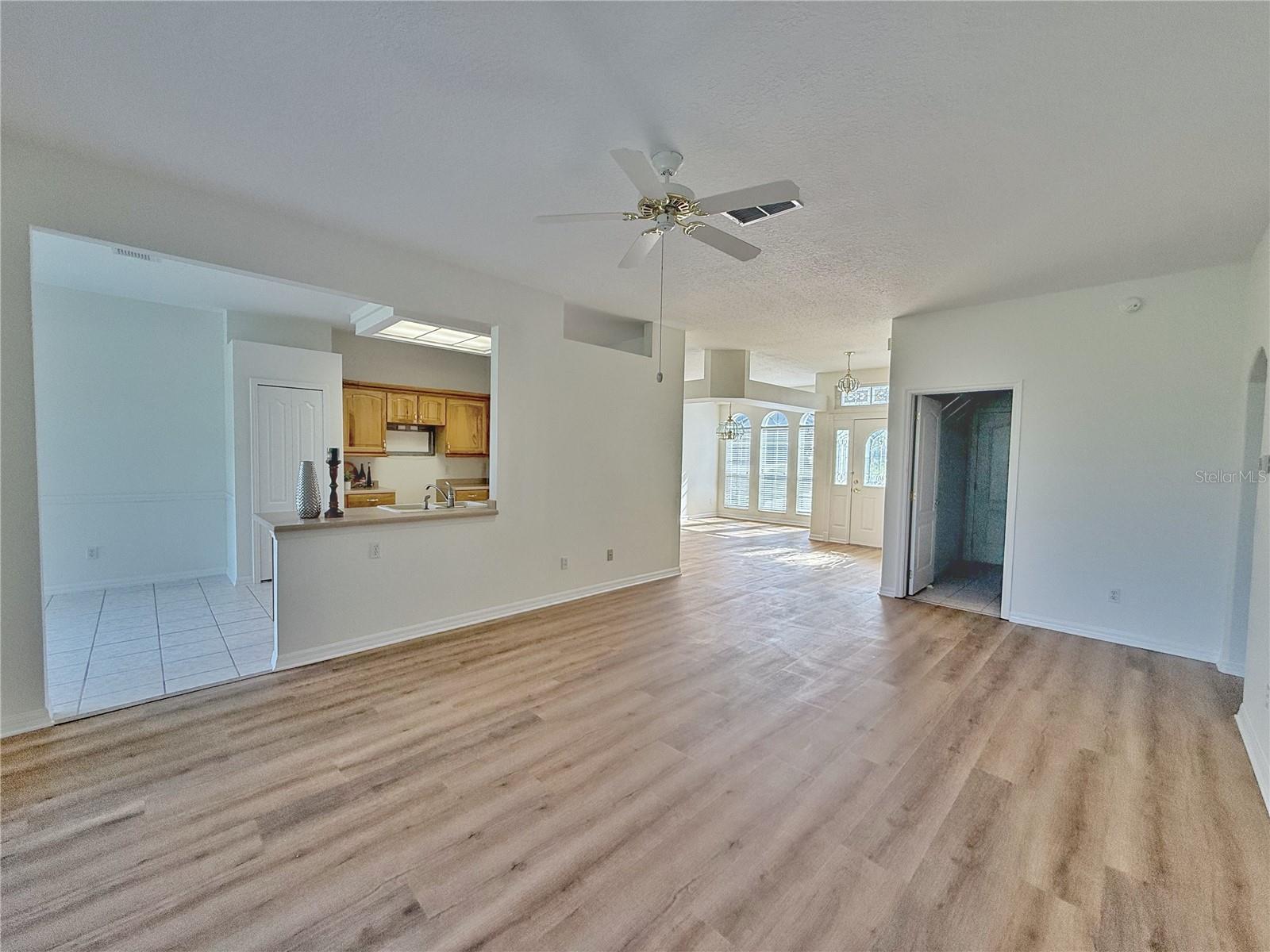 LANCASTER AT KINGS RIDGE - Residential