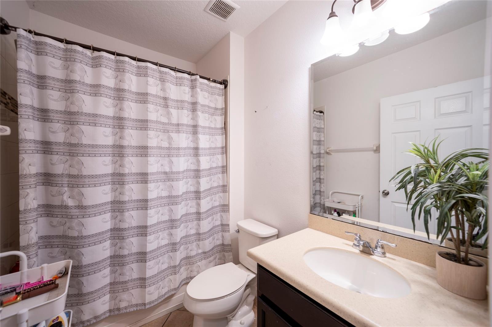 LAUREL ESTATES - Residential