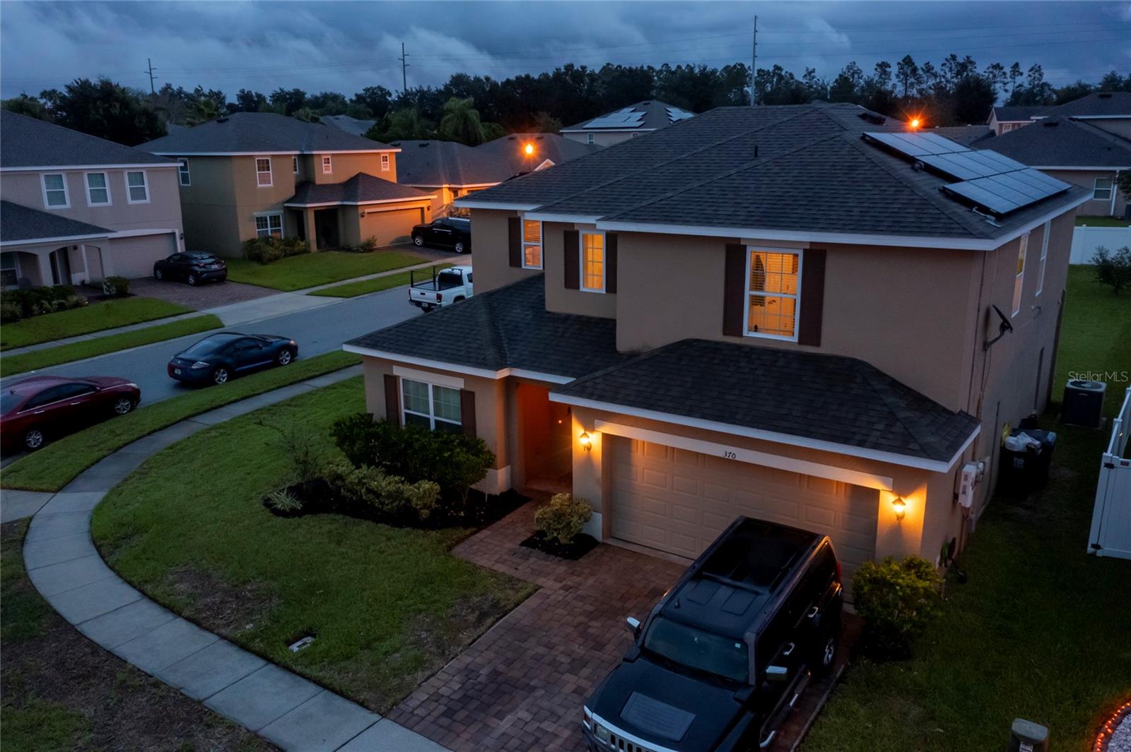 LAUREL ESTATES - Residential