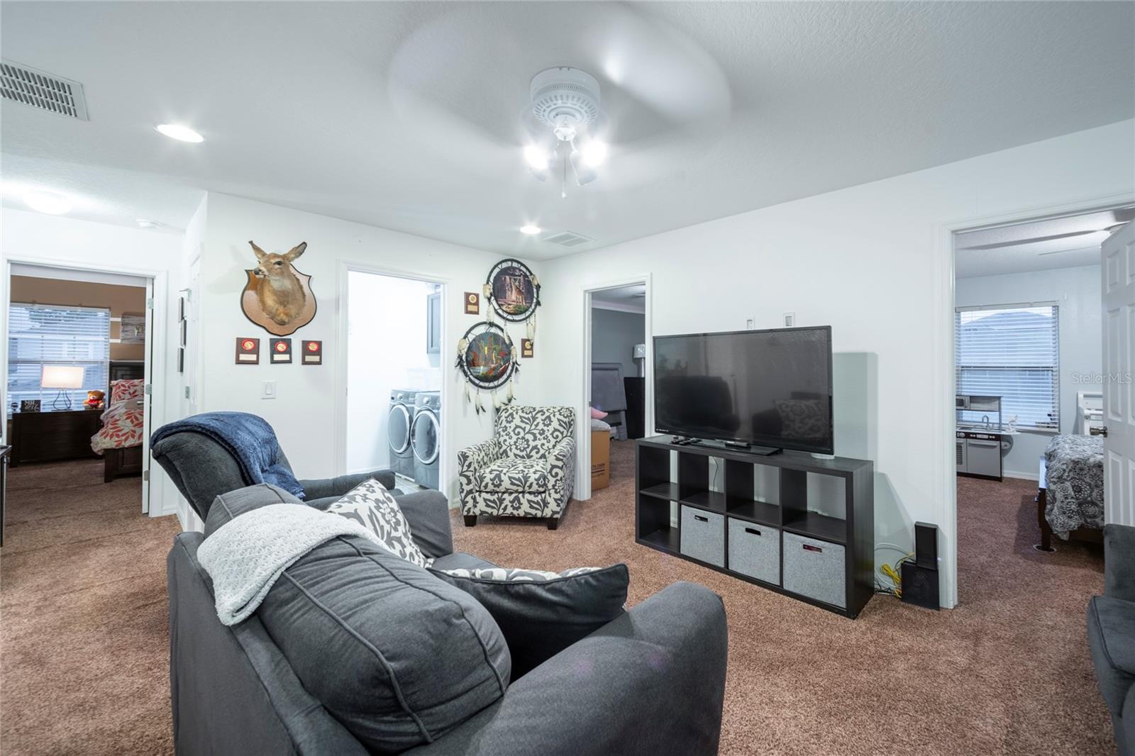 LAUREL ESTATES - Residential