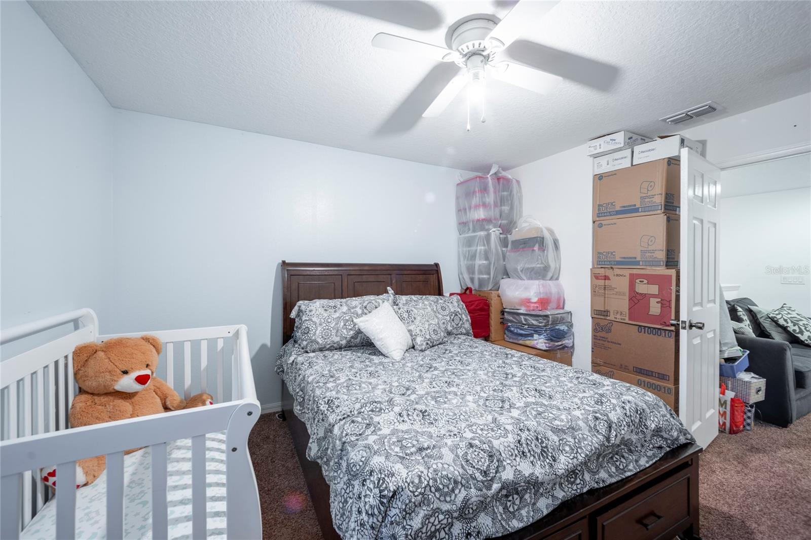 LAUREL ESTATES - Residential