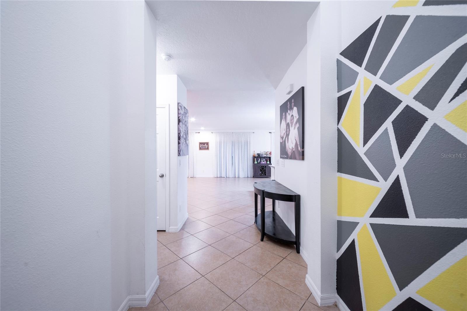 LAUREL ESTATES - Residential