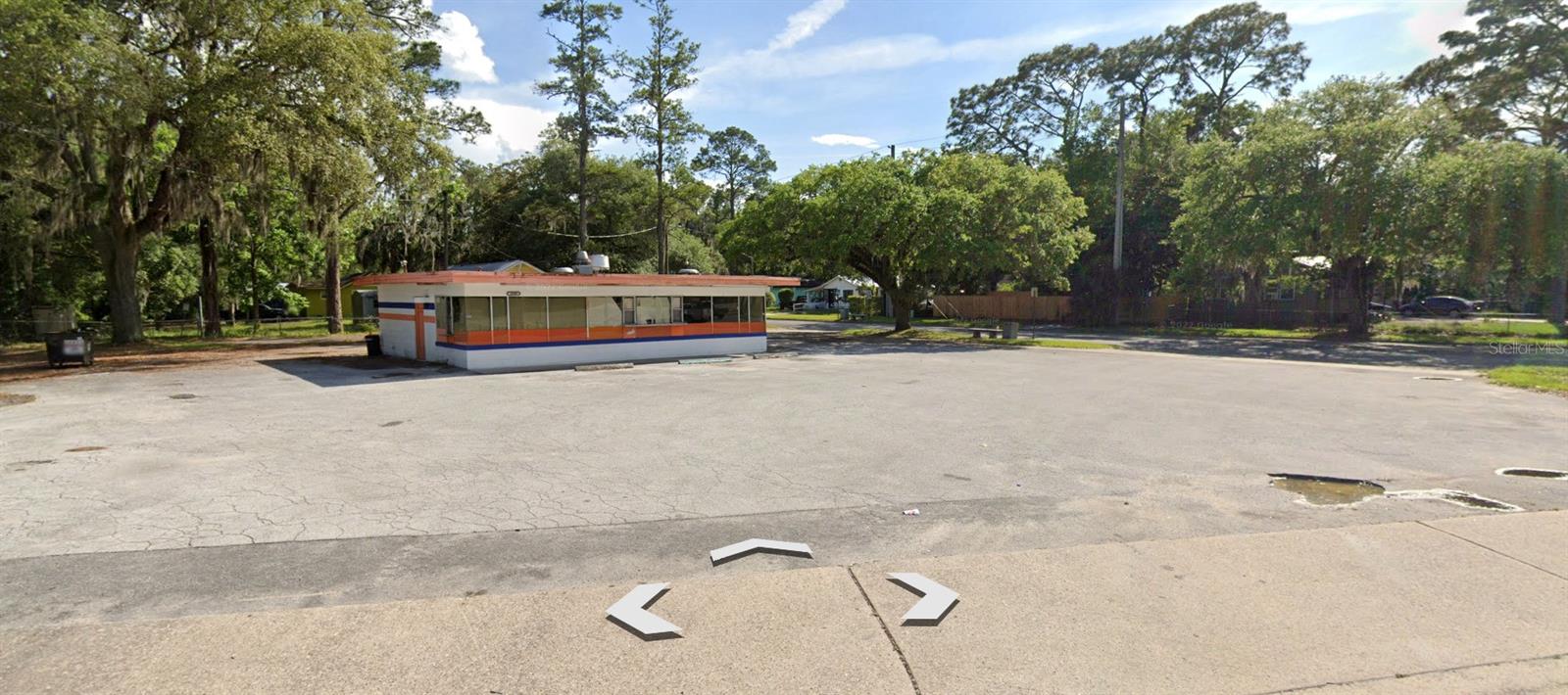 LAKEWAY GROVE-IN NEW GV - Commercial Sale