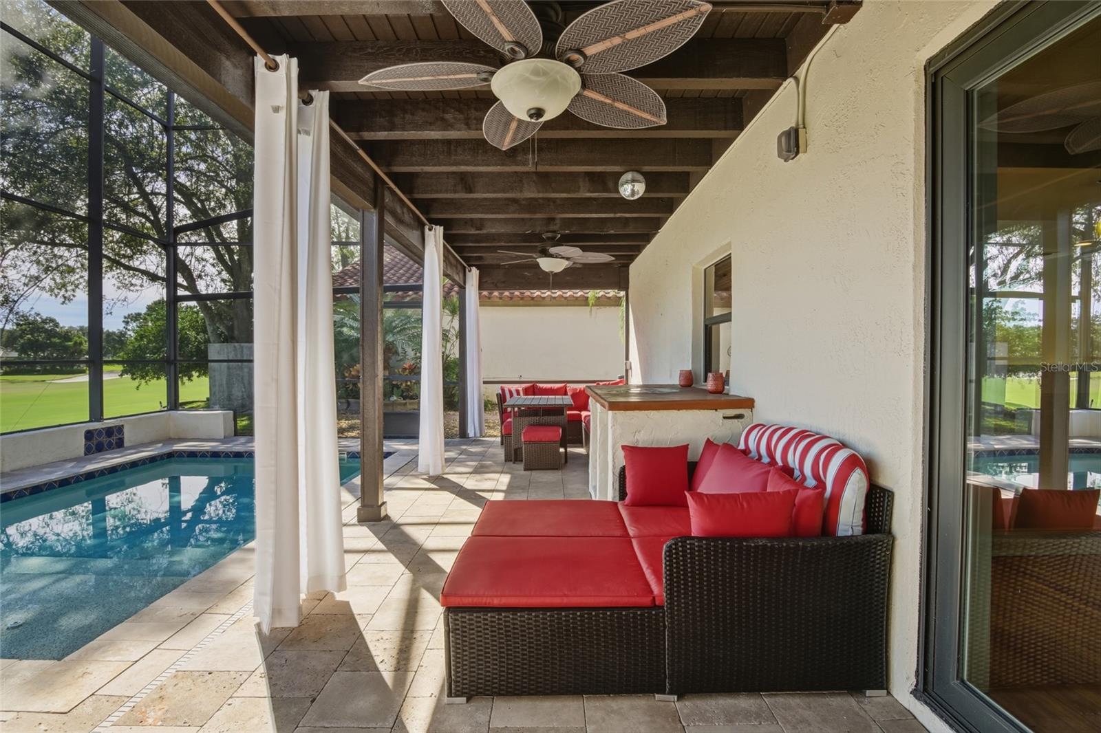 6425 WELLINGTON DRIVE