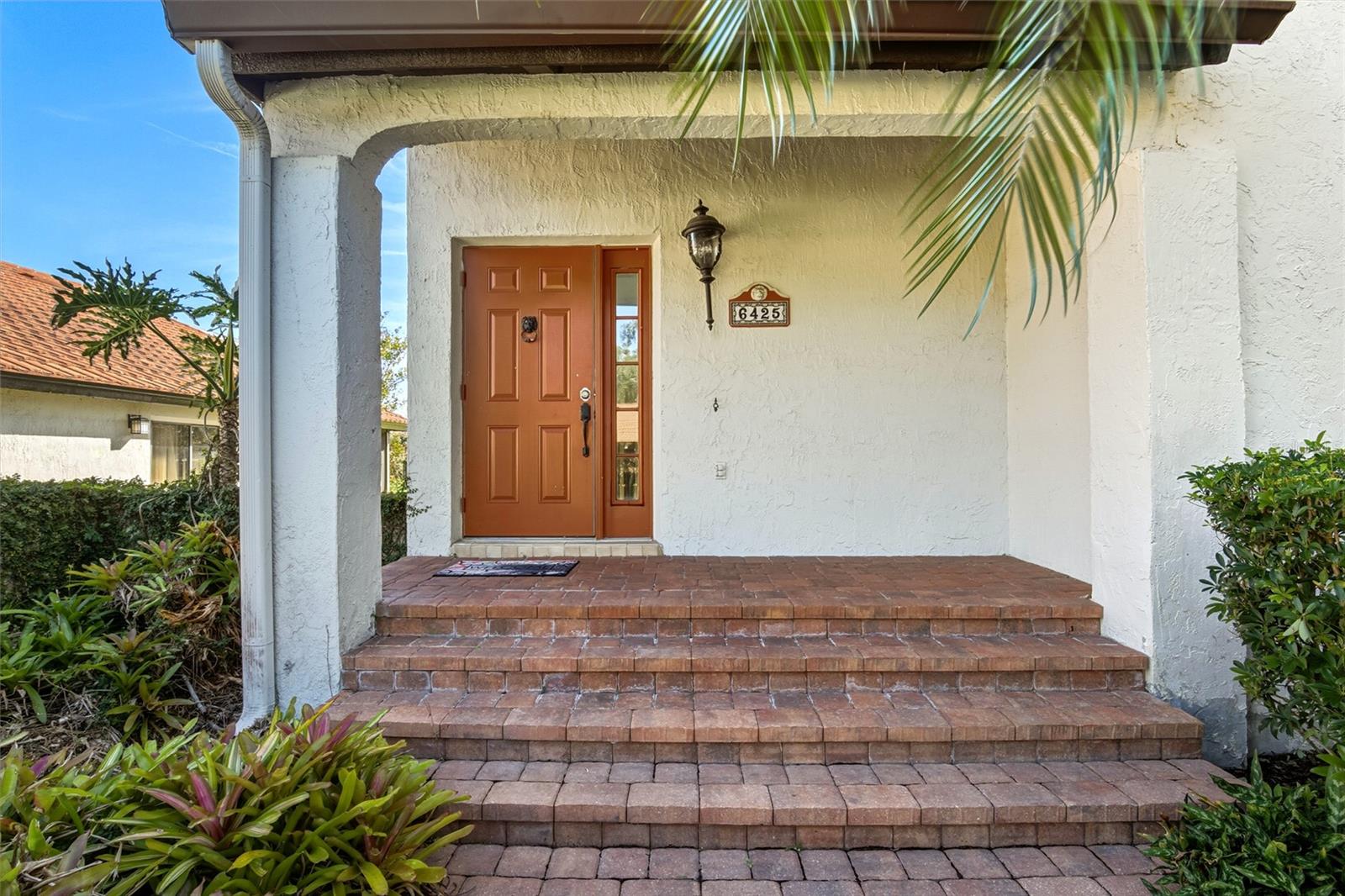 ORANGE TREE COUNTRY CLUB - Residential