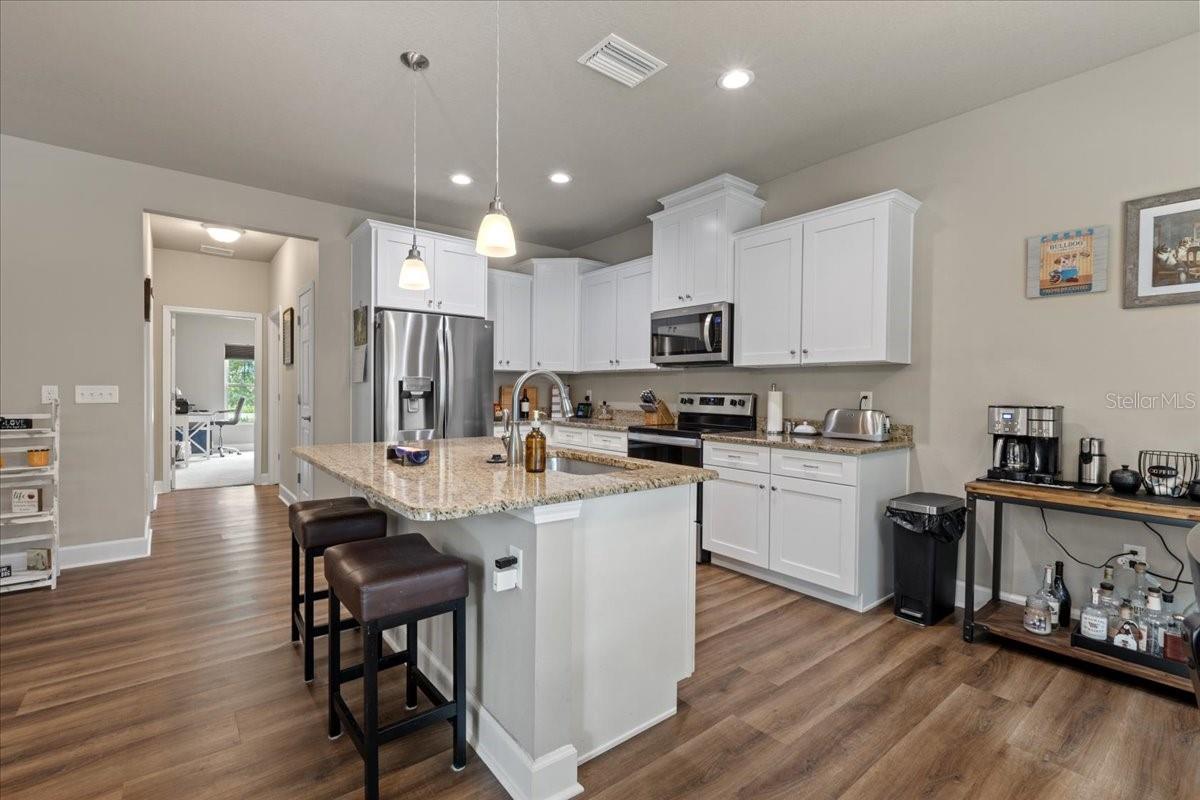 CHIEFLAND COUNTRY ESTATES - Residential