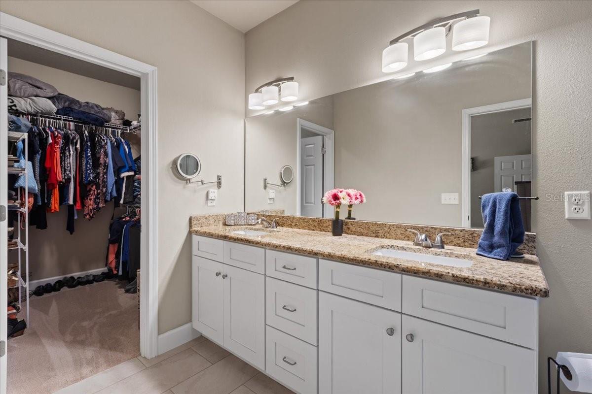 CHIEFLAND COUNTRY ESTATES - Residential