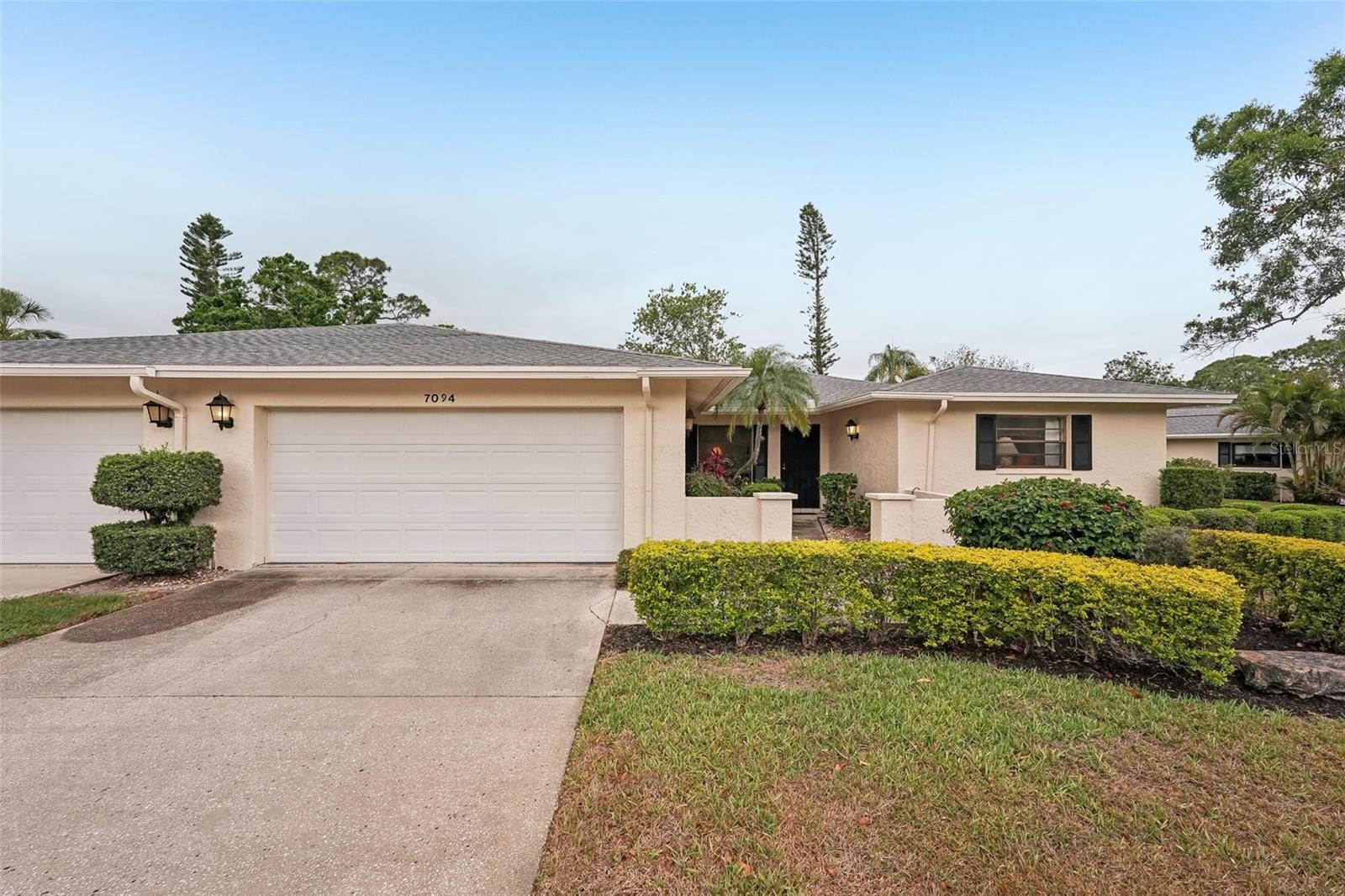 7094 FAIRWAY BEND CIRCLE 7094