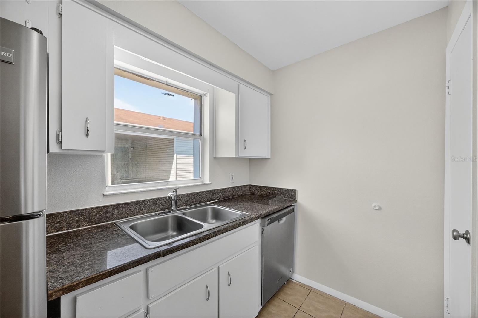 MANHATTAN PALMS CONDO - Residential