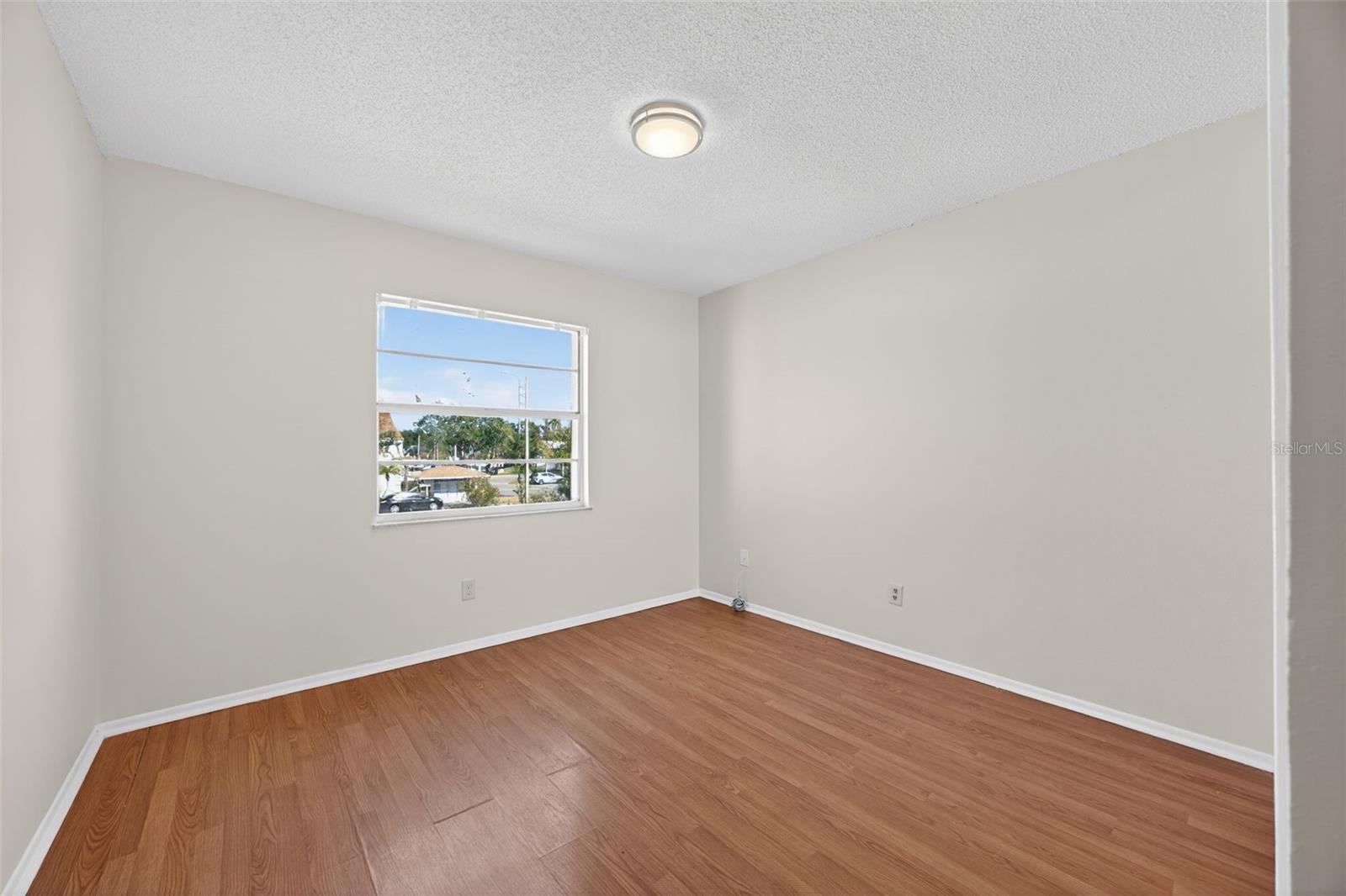 MANHATTAN PALMS CONDO - Residential