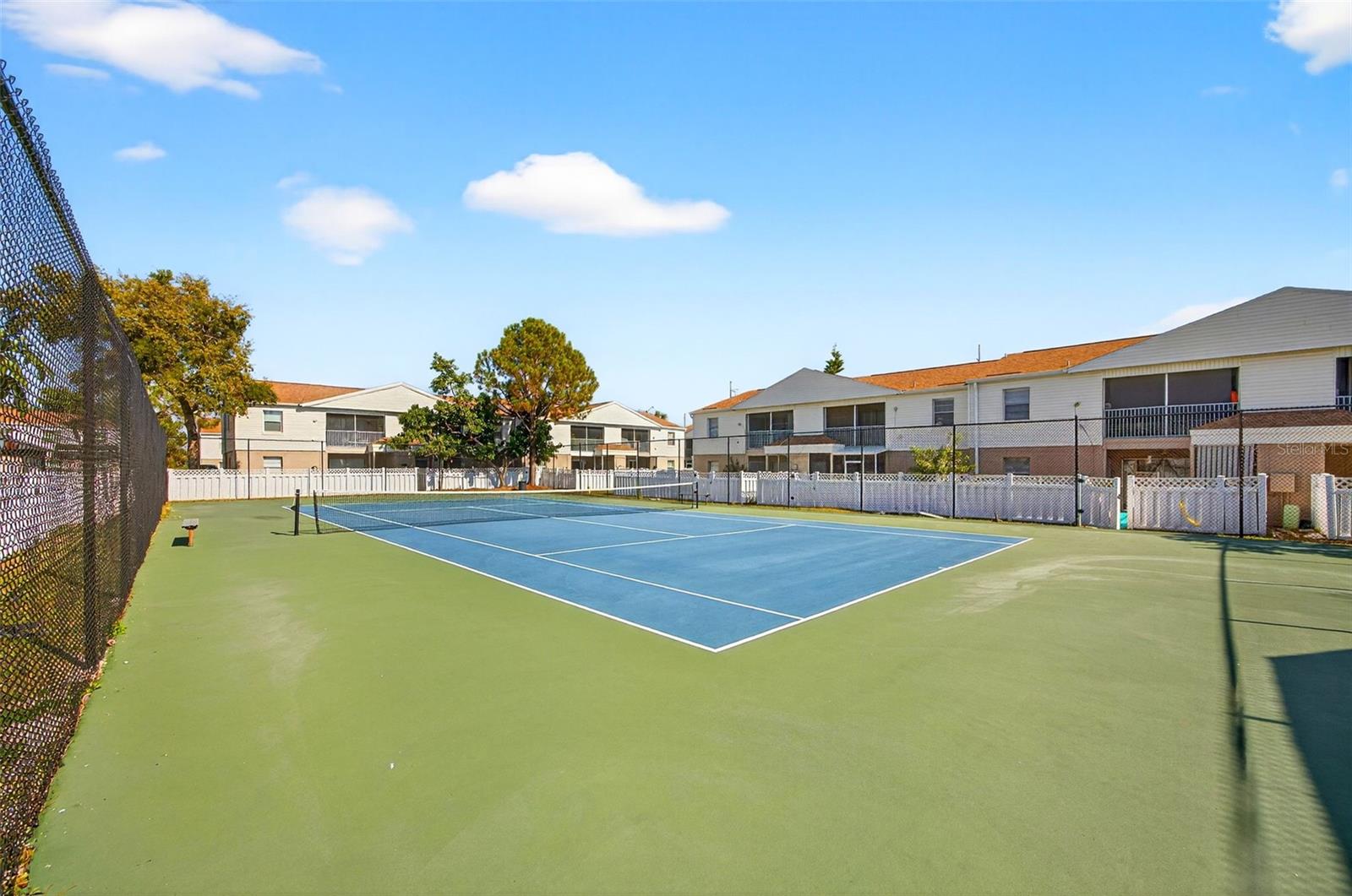 MANHATTAN PALMS CONDO - Residential