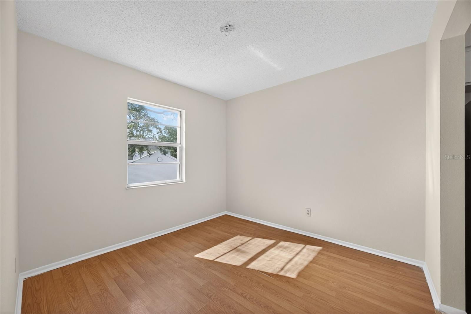 MANHATTAN PALMS CONDO - Residential