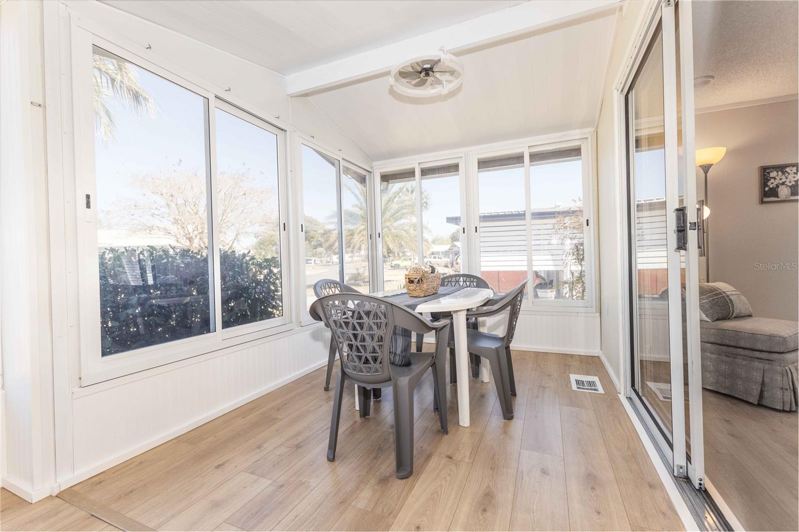 LADY LAKE ORANGE BLOSSOM GARDENS UNIT 06 - Residential