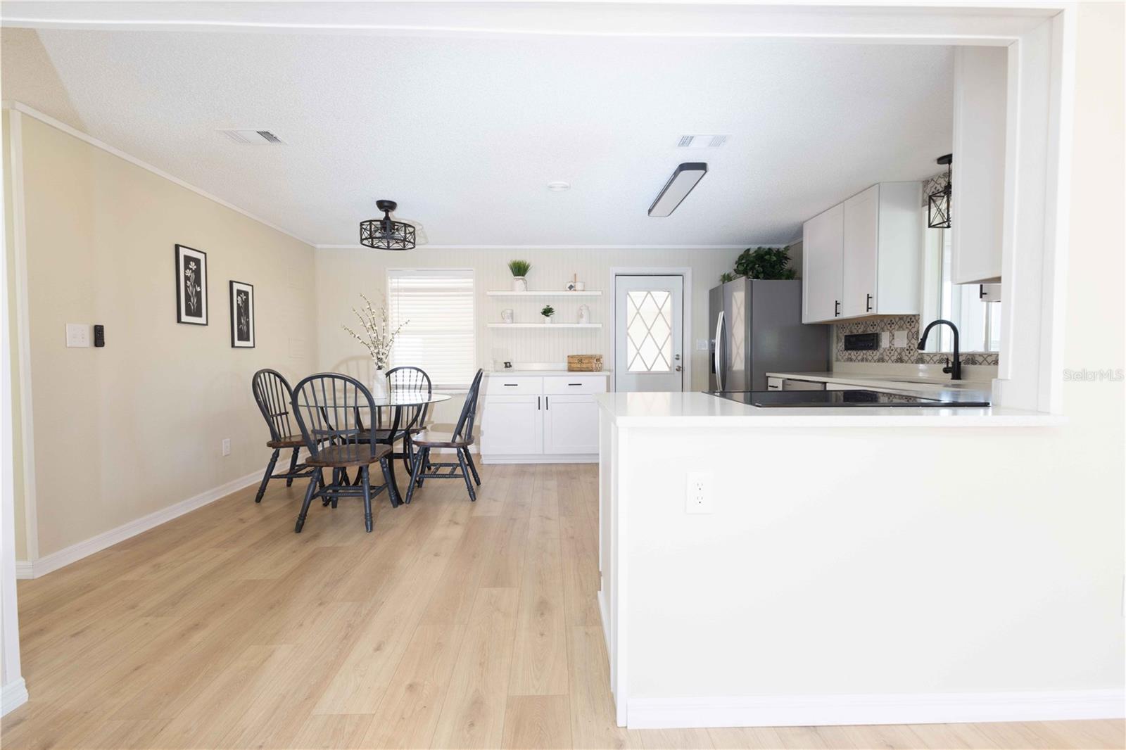 LADY LAKE ORANGE BLOSSOM GARDENS UNIT 06 - Residential