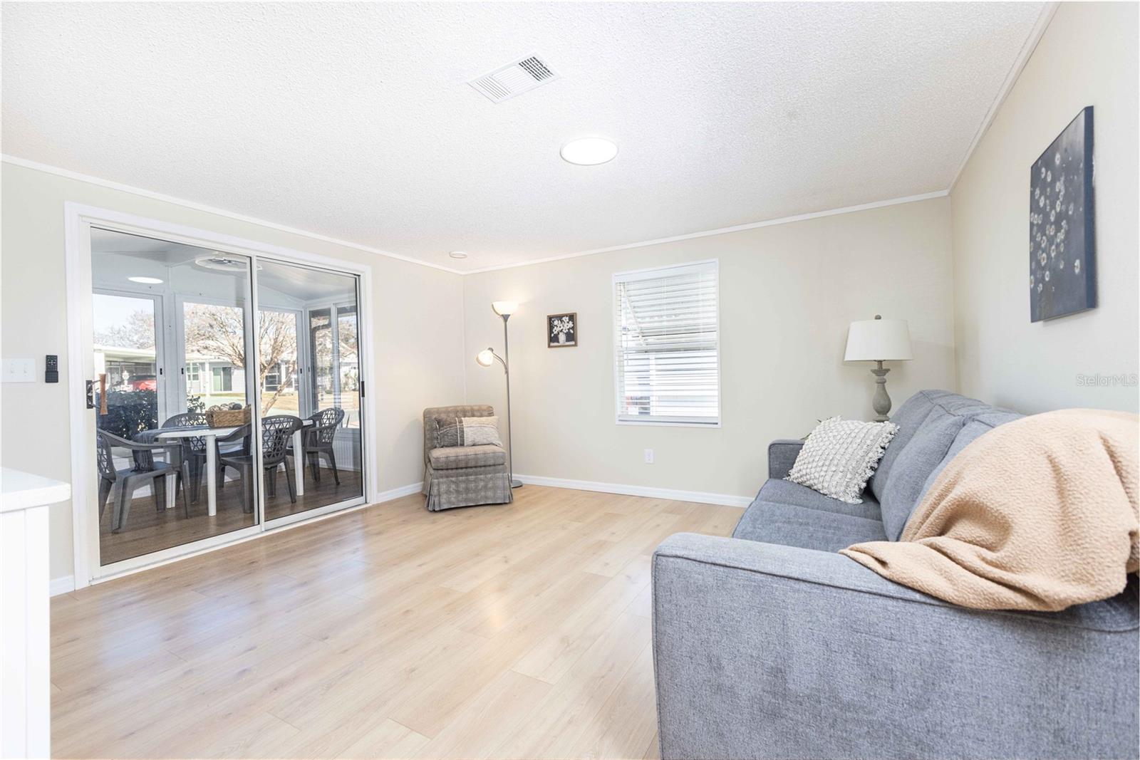 LADY LAKE ORANGE BLOSSOM GARDENS UNIT 06 - Residential