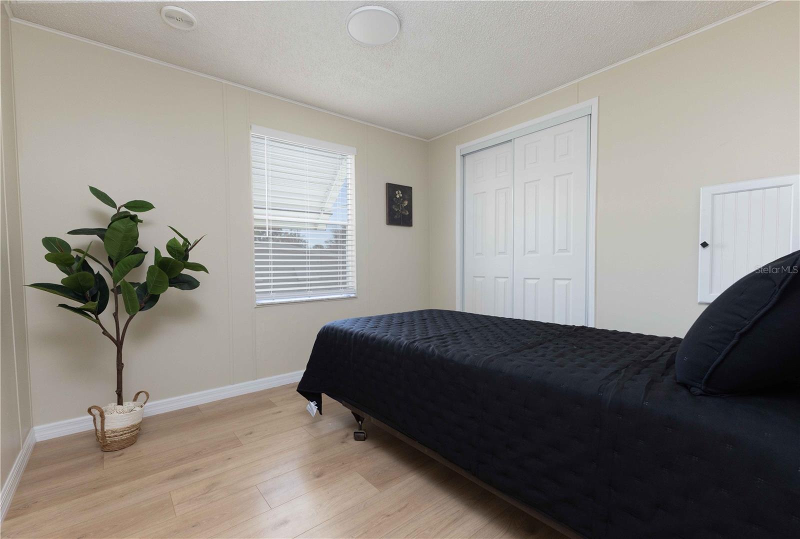 LADY LAKE ORANGE BLOSSOM GARDENS UNIT 06 - Residential