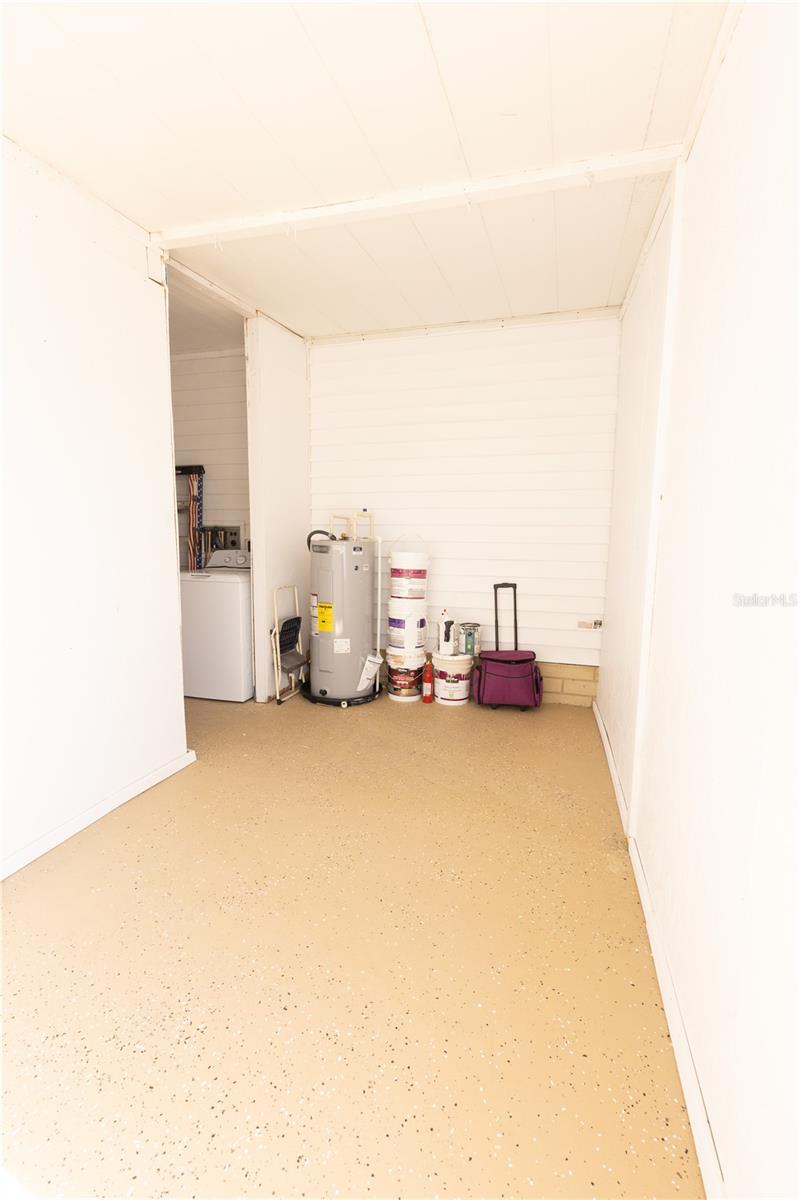 LADY LAKE ORANGE BLOSSOM GARDENS UNIT 06 - Residential