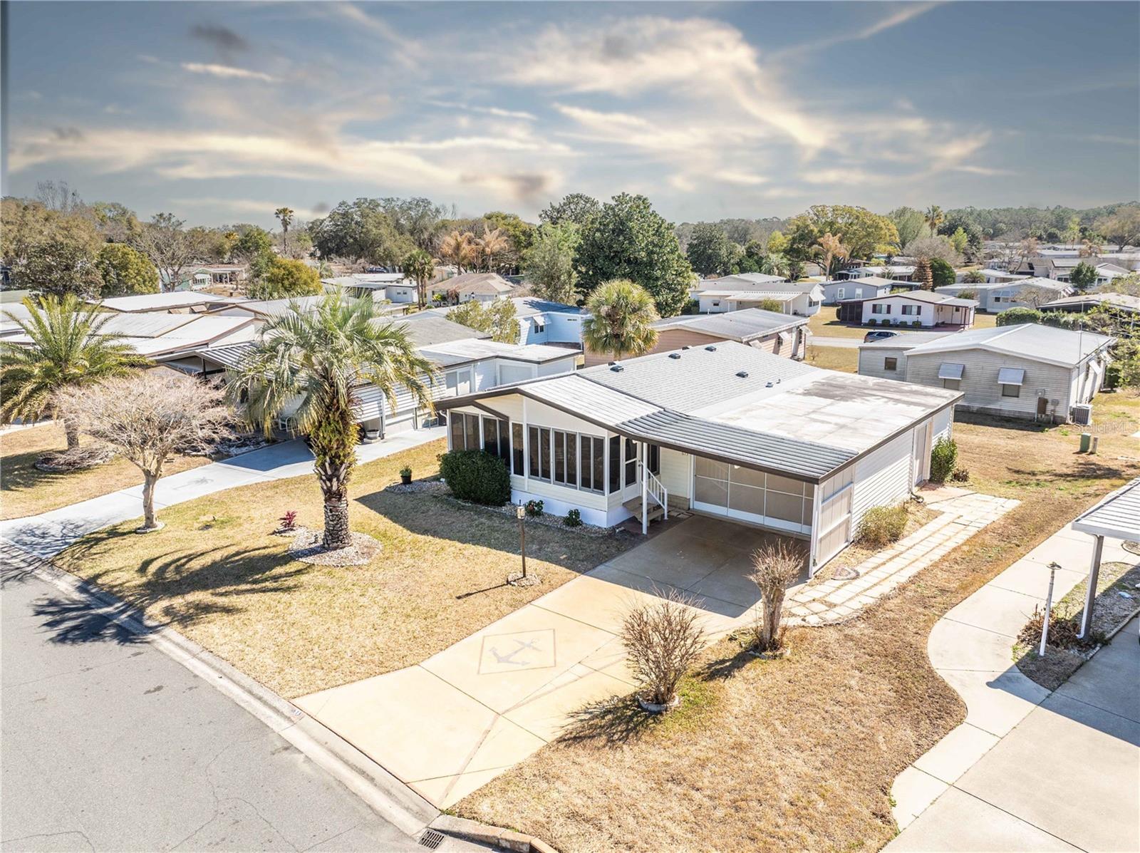 LADY LAKE ORANGE BLOSSOM GARDENS UNIT 06 - Residential