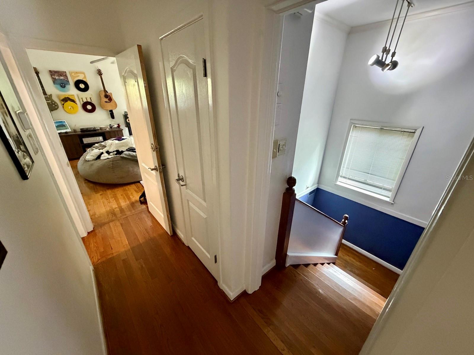 UNIVERSITY PARK - Residential Income