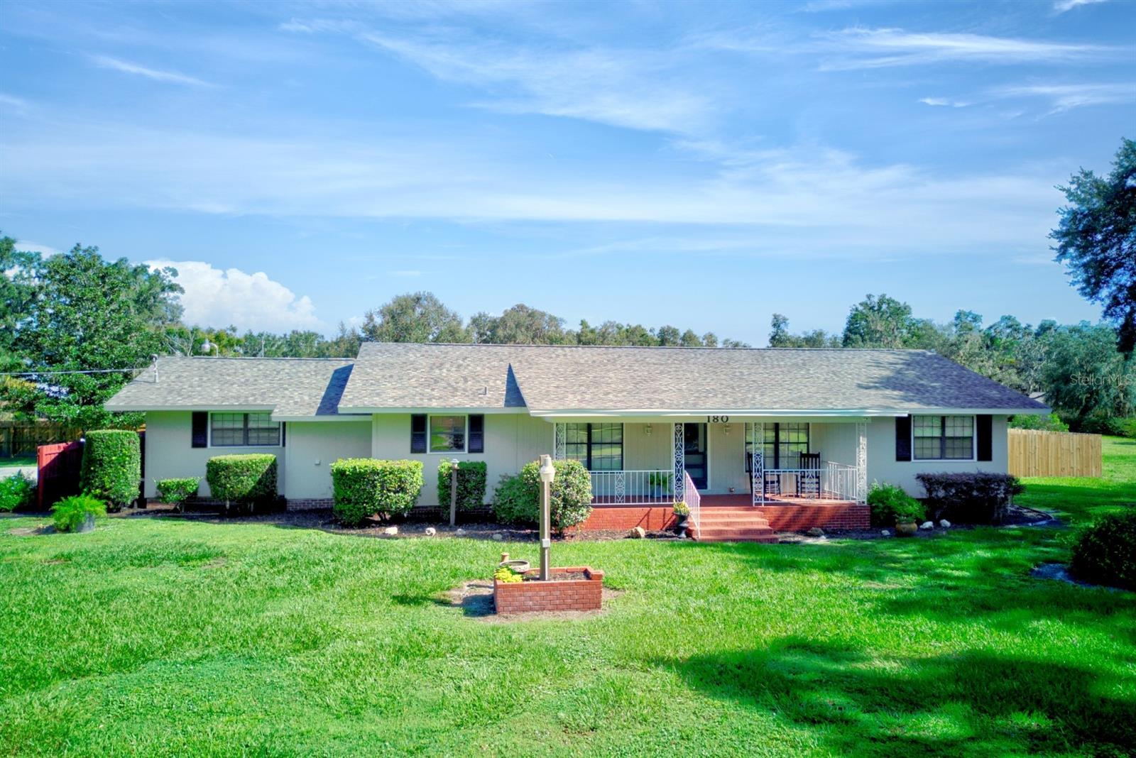 TOWN & COUNTRY ESTATES - Residential