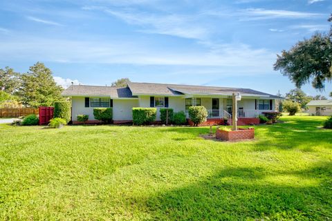 Photo of 180 Chambers Court, Wauchula, FL 33873 (MLS # B4902059) Photo of 180 Chambers Court, Wauchula, FL 33873 (MLS # B4902059)