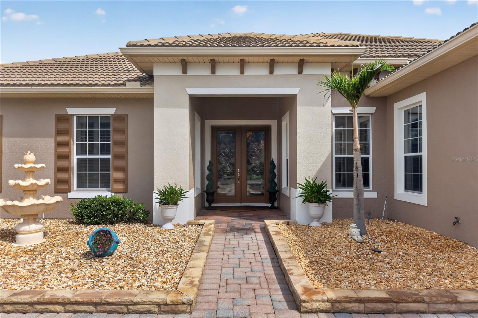 637 VOLTERRA BOULEVARD