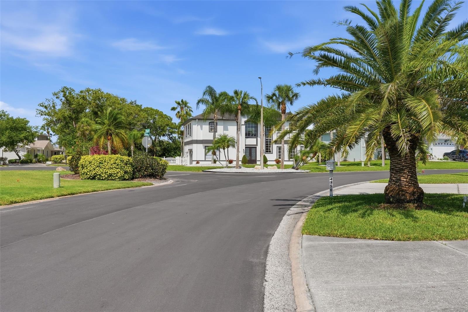 GULF HARBORS WOODLANDS - Residential